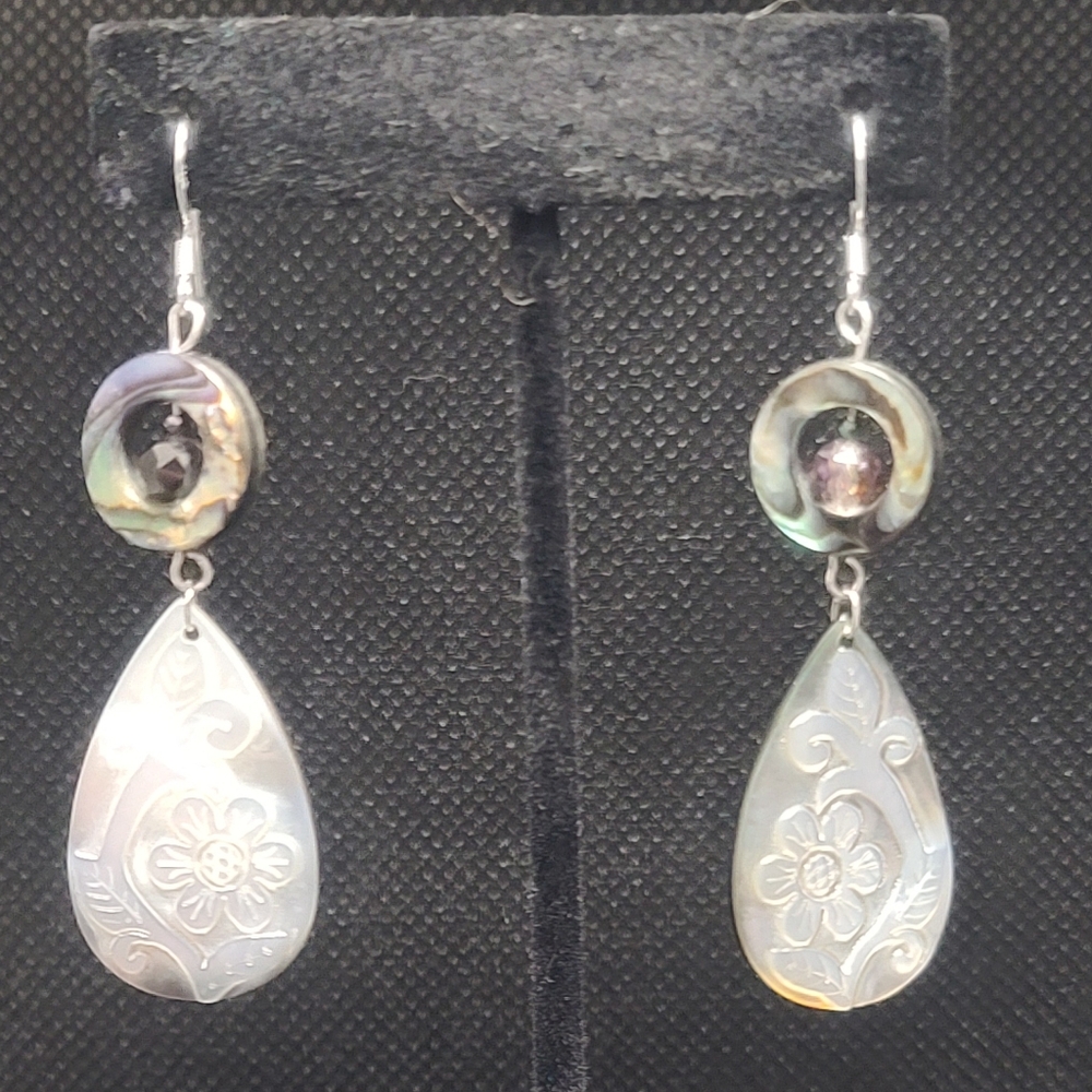 Floral Shell Drop Earrings - Picture 4 of 7